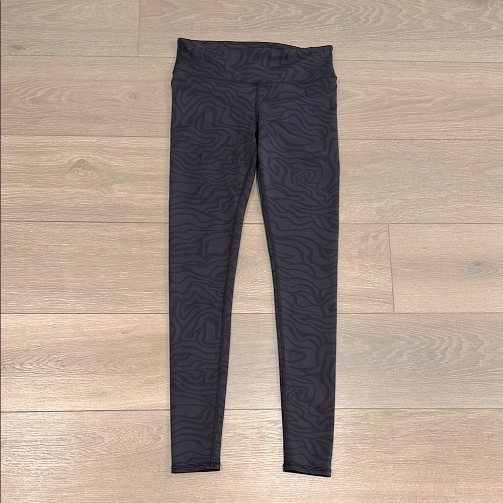 ALO YOGA Gray Black Airbrush Zebra Active Mid Rise Full Length Leggings Size S